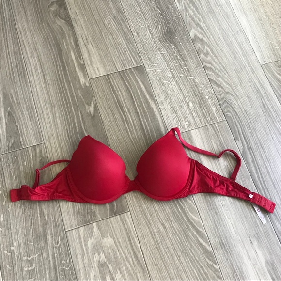Victoria's Secret Other - Victoria’s Secret red bra
